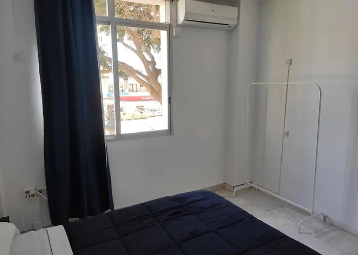 Sunny Plaza La Nogalera Гостьовий будинок