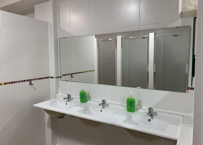 Sunny Plaza La Nogalera Гостьовий будинок *