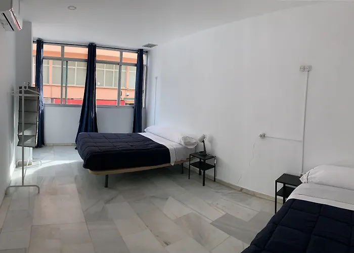 Sunny Plaza La Nogalera * Торремолінос